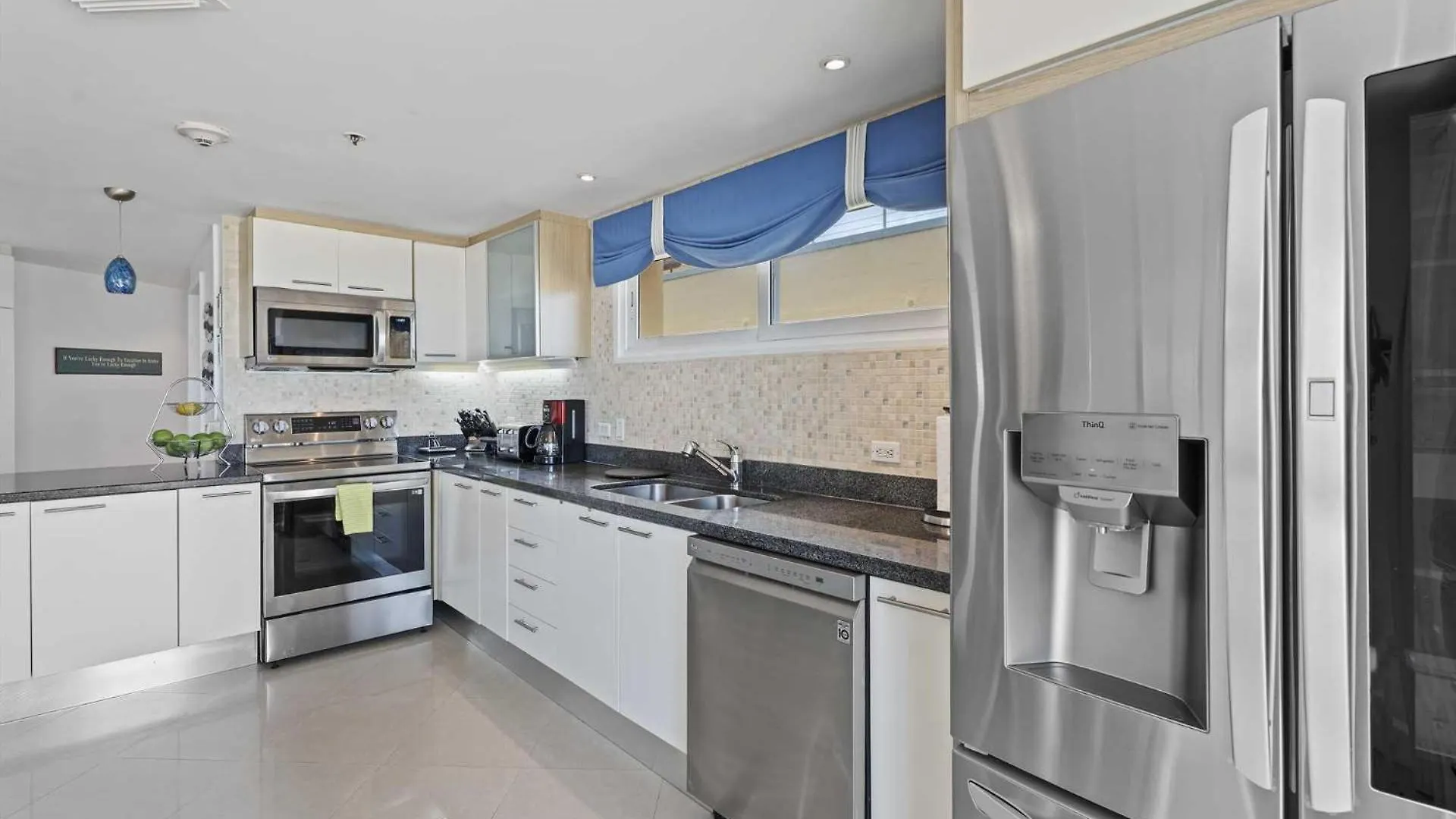 Beachfront - Ultimate Penthouse 3+Br Condo - Bg531 Palm Beach