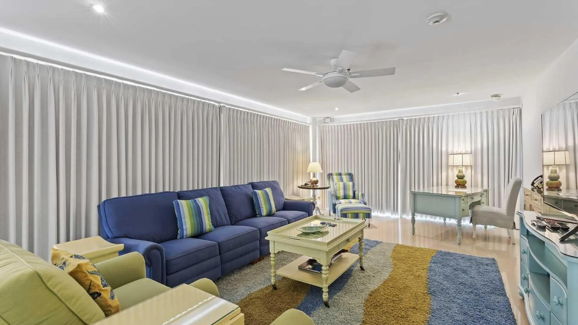 Beachfront - Ultimate Penthouse 3+Br Condo - Bg531 Palm Beach Hébergement de vacances